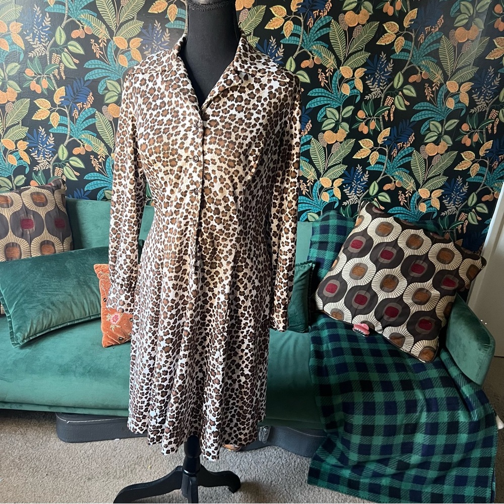 Vintage 70s Handmade Leopard Print A-Line Dress with collar